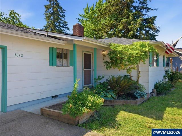 3672 Jefferson Pl SE, Albany, OR 97322