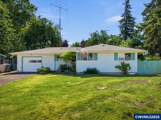 3672 Jefferson Pl SE, Albany, OR 97322