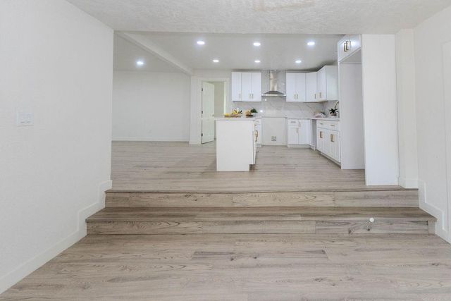 7912 Ford Street, Houston, TX 77012