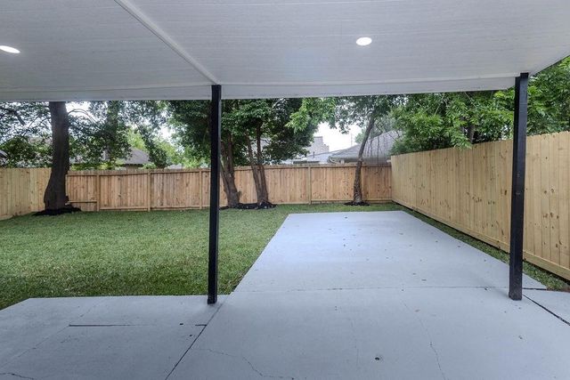 7912 Ford Street, Houston, TX 77012