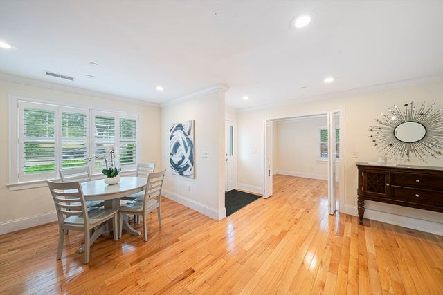 205 Elm St 9, Braintree, MA 02184