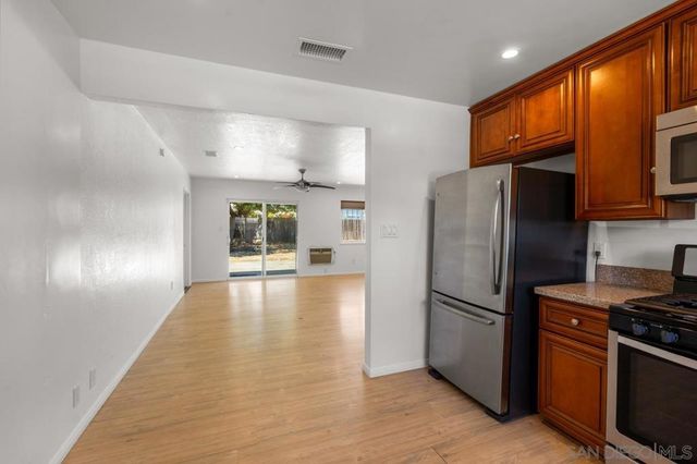 4581 Chinook, San Diego, CA 92117