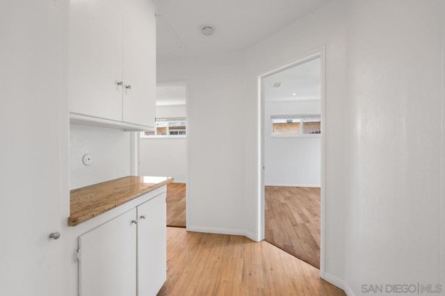 4581 Chinook, San Diego, CA 92117