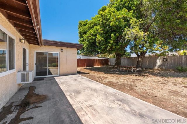 4581 Chinook, San Diego, CA 92117