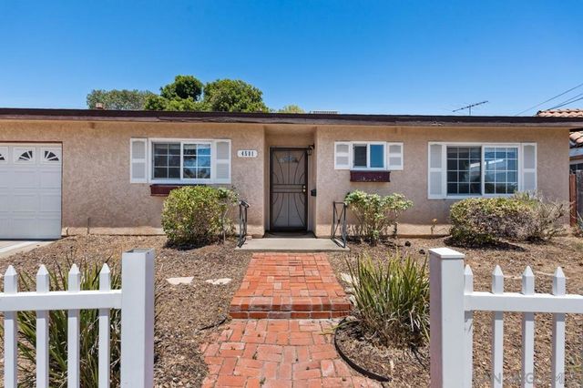 4581 Chinook, San Diego, CA 92117