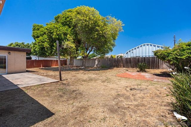 4581 Chinook, San Diego, CA 92117