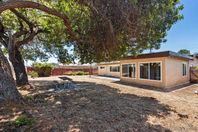 4581 Chinook, San Diego, CA 92117