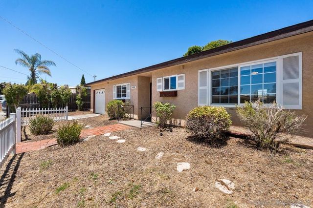 4581 Chinook, San Diego, CA 92117