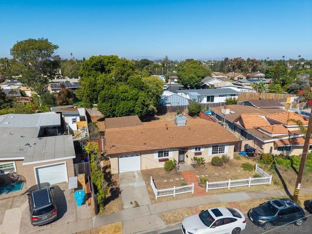 4581 Chinook, San Diego, CA 92117
