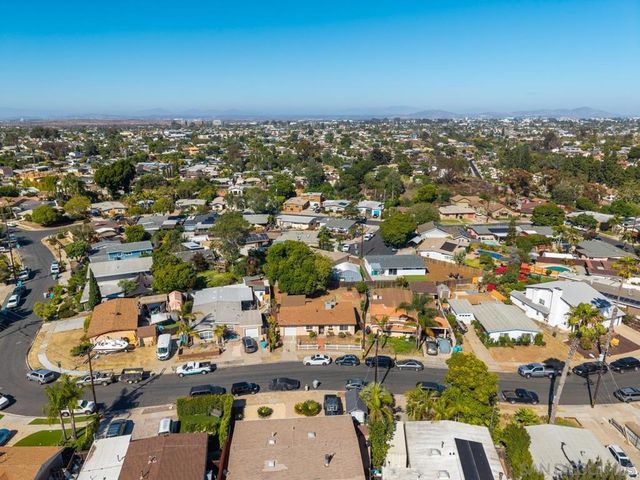 4581 Chinook, San Diego, CA 92117