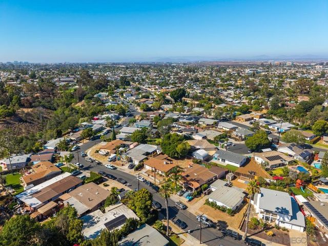 4581 Chinook, San Diego, CA 92117
