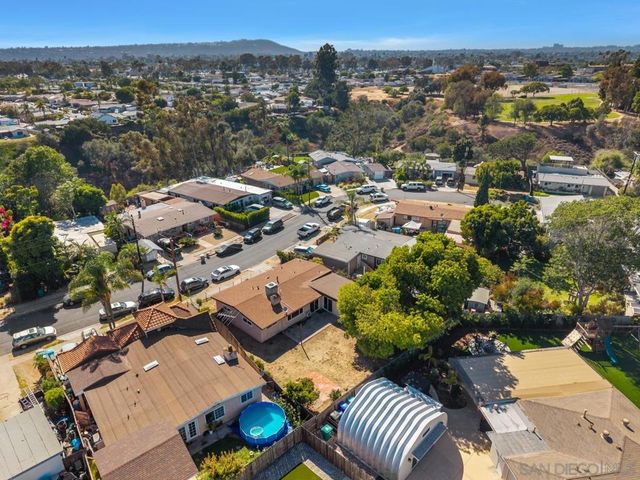 4581 Chinook, San Diego, CA 92117