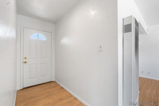 4581 Chinook, San Diego, CA 92117