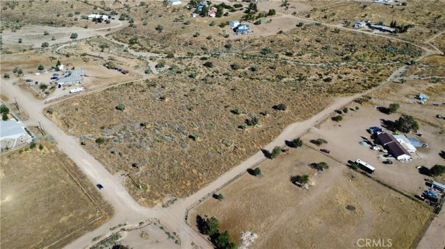 1 Muscatel, Phelan, CA 92371