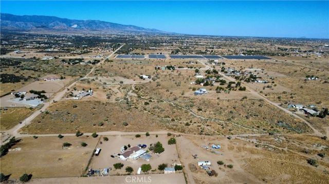 1 Muscatel, Phelan, CA 92371