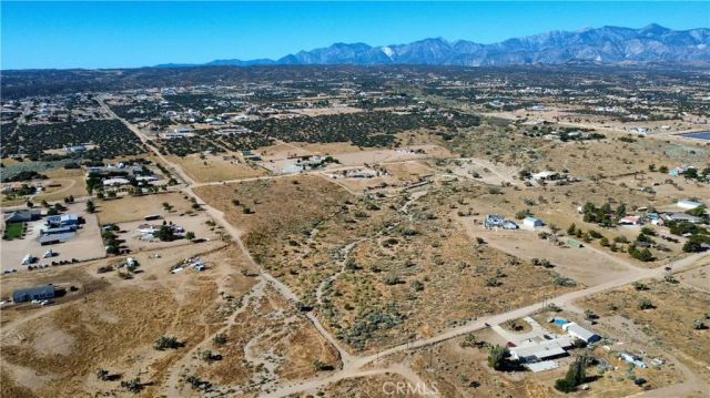 1 Muscatel, Phelan, CA 92371