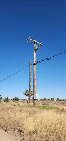 1 Muscatel, Phelan, CA 92371