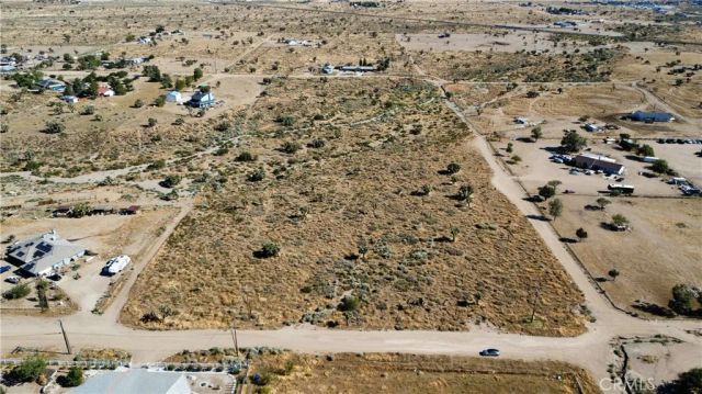 1 Muscatel, Phelan, CA 92371