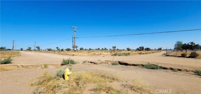 1 Muscatel, Phelan, CA 92371