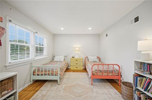 708 Kings Grant CT, Virginia Beach, VA 23452