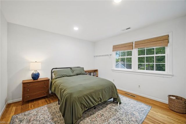 708 Kings Grant CT, Virginia Beach, VA 23452