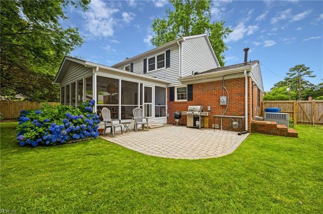708 Kings Grant CT, Virginia Beach, VA 23452