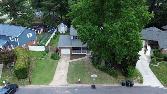 708 Kings Grant CT, Virginia Beach, VA 23452