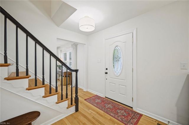 708 Kings Grant CT, Virginia Beach, VA 23452