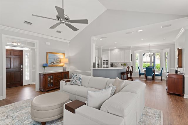 103 Governors Circle, St Simons Island, GA 31522