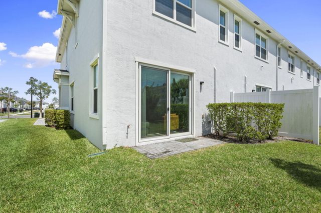 840 SE Grovebush Lane, Port St. Lucie, Port St Lucie, FL 34984