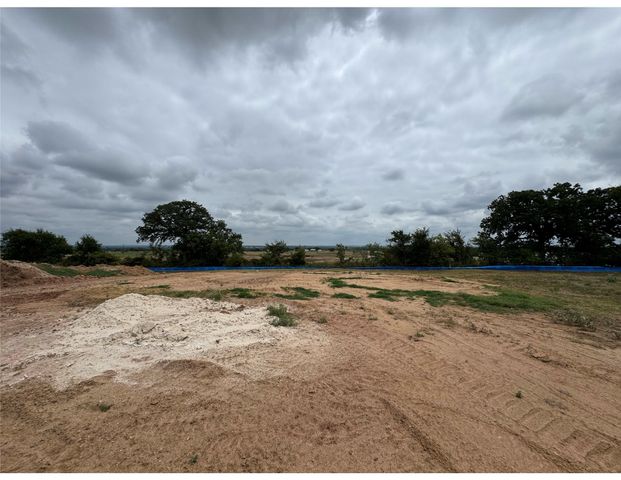 128 Passenger Way, Bridgeport, TX 76246