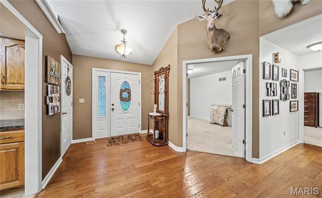 56 W Nottingham Circle, Sullivan, MO 63080