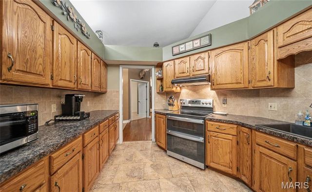 56 W Nottingham Circle, Sullivan, MO 63080