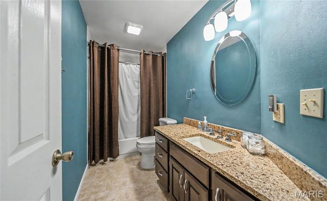 56 W Nottingham Circle, Sullivan, MO 63080