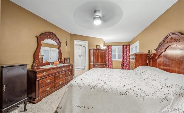 56 W Nottingham Circle, Sullivan, MO 63080