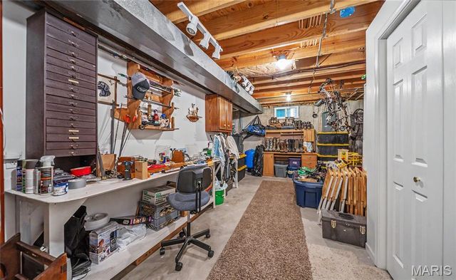 56 W Nottingham Circle, Sullivan, MO 63080