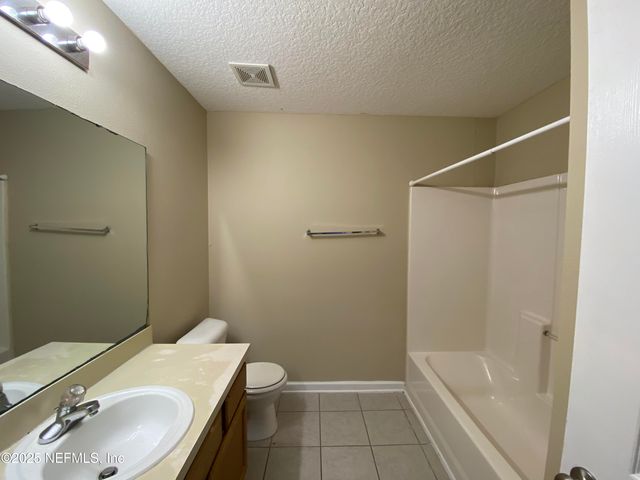 6100 MAGGIES Circle, 110, Jacksonville, FL 32244
