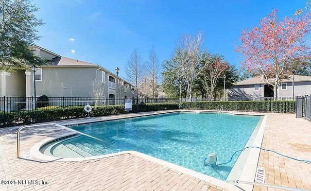 6100 MAGGIES Circle, 110, Jacksonville, FL 32244