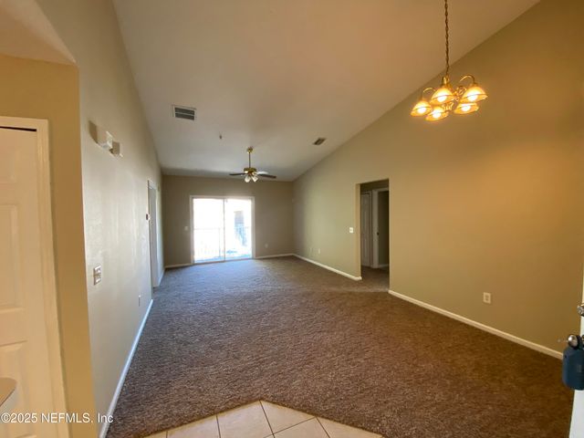 6100 MAGGIES Circle, 110, Jacksonville, FL 32244