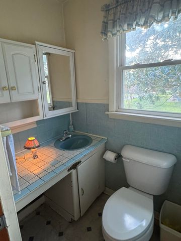 205 Oak Street, Russell Springs, KY 42642