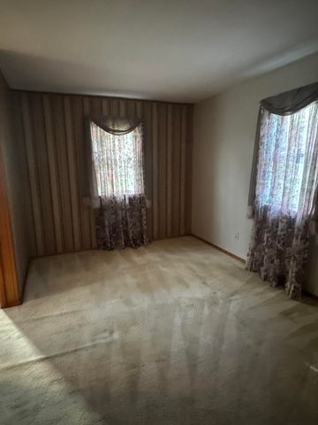 205 Oak Street, Russell Springs, KY 42642