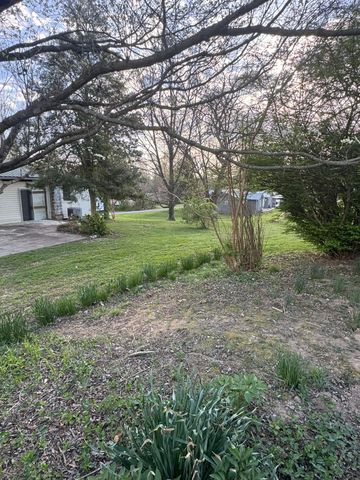 205 Oak Street, Russell Springs, KY 42642