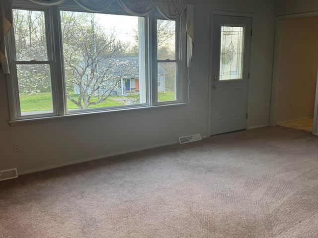 205 Oak Street, Russell Springs, KY 42642