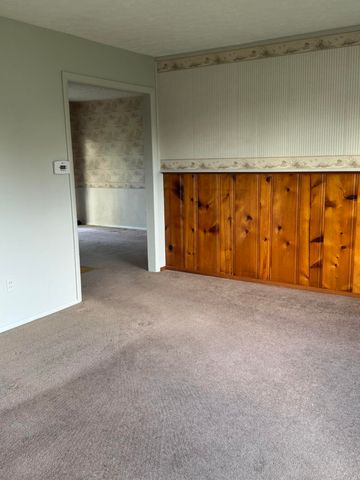 205 Oak Street, Russell Springs, KY 42642