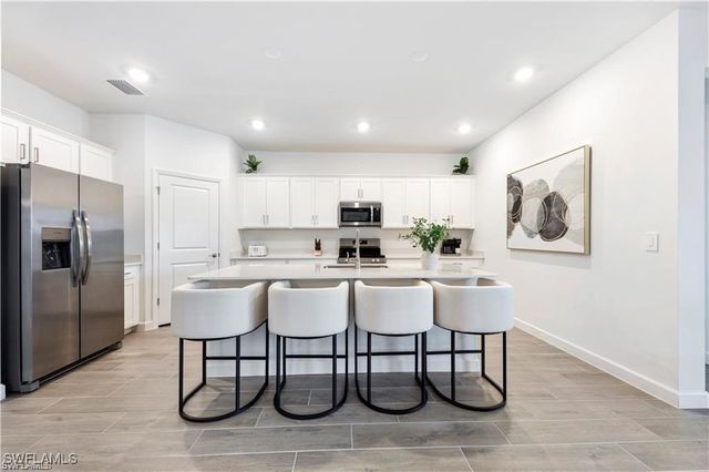 11096 Canopy LOOP, Fort Myers, FL 33913