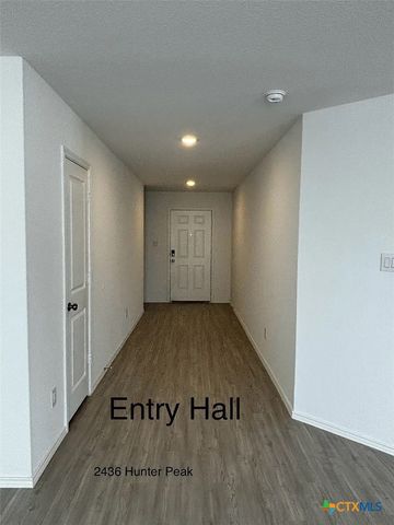 2436 Hunter Peak, New Braunfels, TX 78130