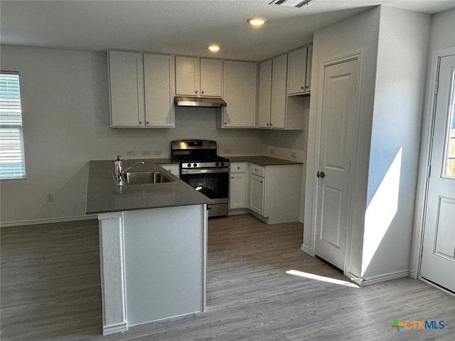 2436 Hunter Peak, New Braunfels, TX 78130