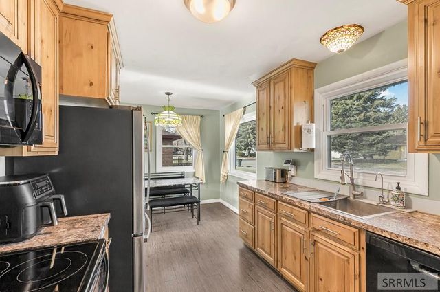 842 Claire View Lane, Idaho Falls, ID 83402