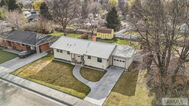 842 Claire View Lane, Idaho Falls, ID 83402