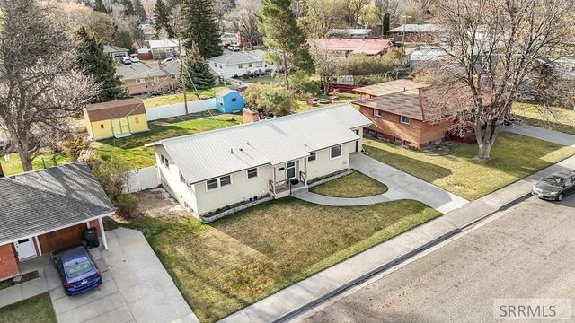 842 Claire View Lane, Idaho Falls, ID 83402